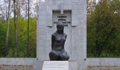 памятник Лизе Чайкиной