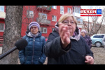 Embedded thumbnail for Жители Чкаловского поселка 15 лет не могут добиться благоустройства своего двора.